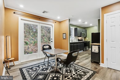 96 S Park Ave, Coatesville, PA 19320 - photo 4