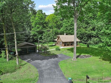 633 Goode St, Ballston Spa, NY 12020 - photo 4