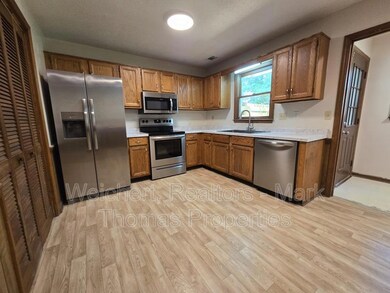 717 Chappell Dr unit G, Raleigh, NC 27606 - photo 5