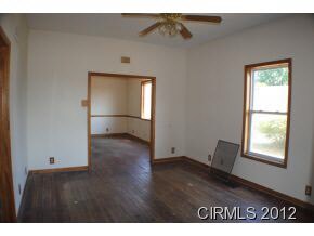 1207 S 350 E, Tipton, IN 46072 - photo 2
