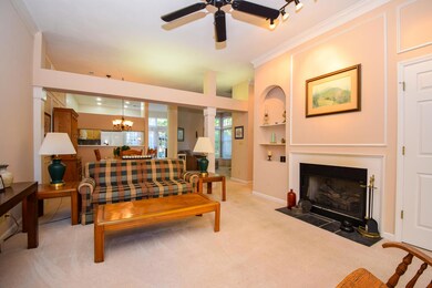 4706 Wembley Pl SW Roanoke VA-large-005-