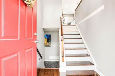 Foyer/Entry