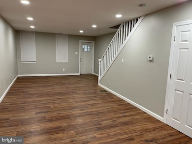 900 N 6th St, Camden, NJ 08102 - photo 5