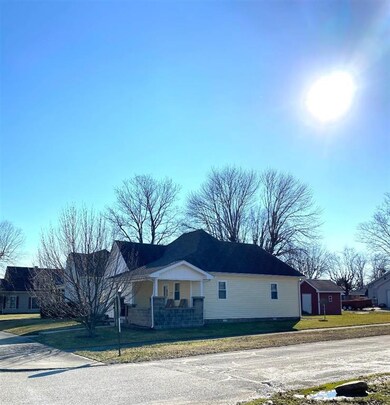 390 6th St NE, Linton, IN 47441 - photo 2