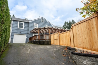 10333 NE 186th St, Bothell, WA 98011 - photo 2