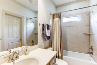 1711 Welch St, Houston, TX 77006 - photo 7