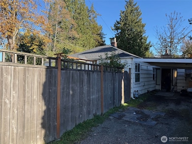 12018 Sand Point Way NE, Seattle, WA 98125 - photo 5