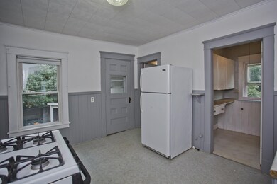 126 Elm St, Greenfield, MA 01301 - photo 5