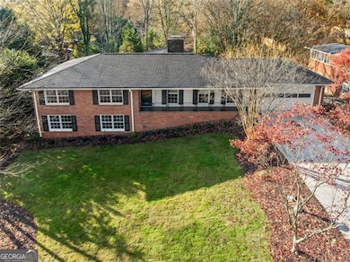 2667 Fontainebleau Dr, Dunwoody, GA 30360 - photo 3