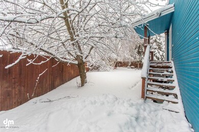 01-Backyard-1611