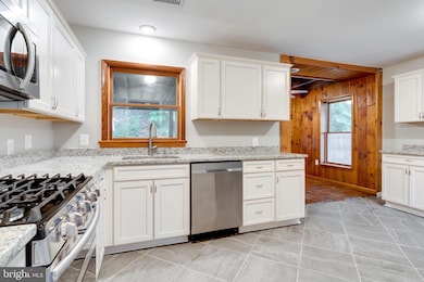 4101 Eby Dr, Dumfries, VA 22026 - photo 6