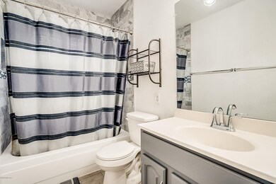 Updated Bathroom - 7692 Queen Palm