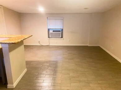 614 W 28th St, Houston, TX 77008 - photo 6