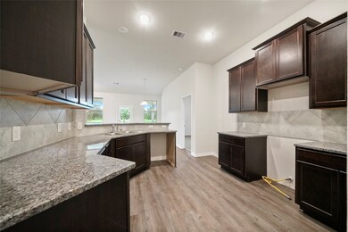 156 Road 5102f, Cleveland, TX 77327 - photo 3