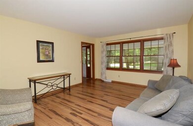 1545 Forest Glen, Oregon, WI 53575 - photo 4