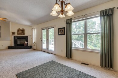 36 Chelmsworth Dr, Bella Vista, AR 72715 - photo 5