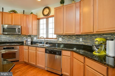 14803 Hardcastle St, Laurel, MD 20707 - photo 2