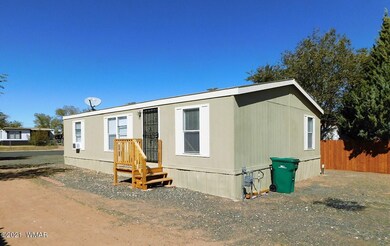 406 Desert View Dr Holbrook AZ