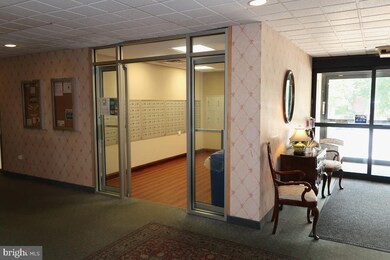 Strath Haven Condominiums unit 821, Swarthmore, PA 19081 - photo 4