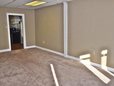 610 S College Ave, Tahlequah, OK 74464 - photo 5