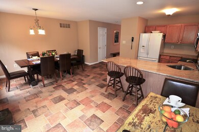 3305 Hartford Ct unit 3305, Newtown Square, PA 19073 - photo 6