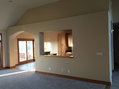 2702 Northview Ln, Cedar Falls, IA 50613 - photo 3
