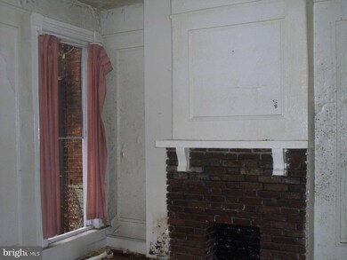 718 Appleton St, Baltimore, MD 21217 - photo 2