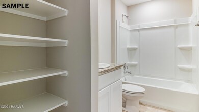 6 X40K - White 7 - 1920X1080
