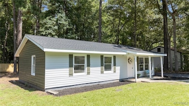 307 Lakewood Dr, Petersburg, VA 23805 - photo 4