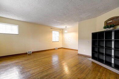 165 W. Tulane Rd.