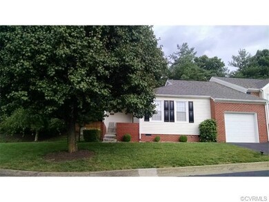 End Unit! In the cul-de-sac with a garage!