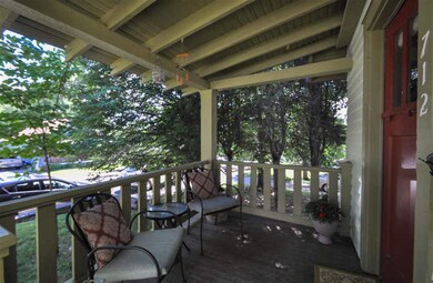 Charming and Inviting!