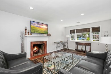 12 Butler Ln Middletown NJ-print-020-18-