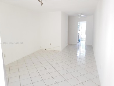 1021 Michigan Ave unit 10, Miami Beach, FL 33139 - photo 4