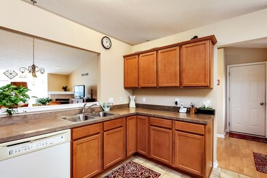 kitchen2