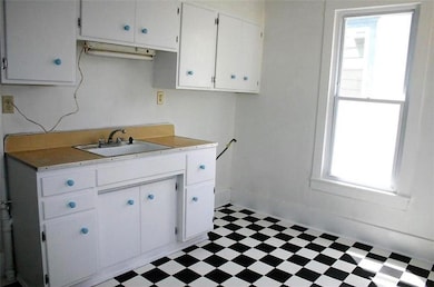 LeftSide (A)- Kitchen