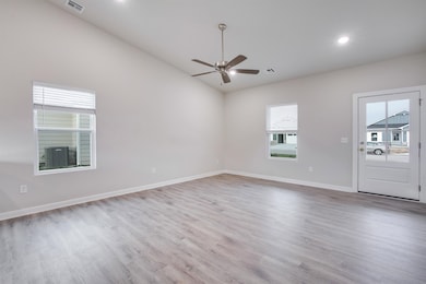 11661 W Scarlett Ln, Maize, KS 67101 - photo 3