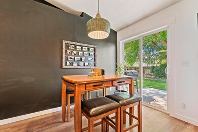 836 S Chestnut St, Nampa, ID 83686 - photo 7