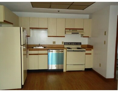 10 Beacon St unit 204, Woburn, MA 01801 - photo 2