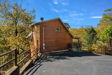 04-1560-Starwood-Way-Sevierville-TN-4