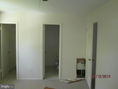 1484 Harford Square Dr, Edgewood, MD 21040 - photo 6