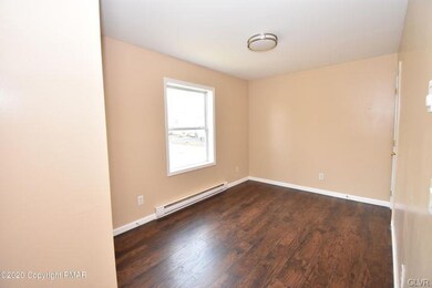 6434 Marvin Gardens, Tobyhanna, PA 18466 - photo 2