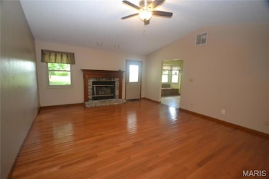 9037 Range Dr, New Athens, IL 62264 - photo 6