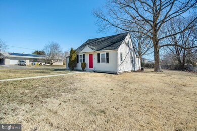 407 Tuckahoe Rd, Sewell, NJ 08080 - photo 2