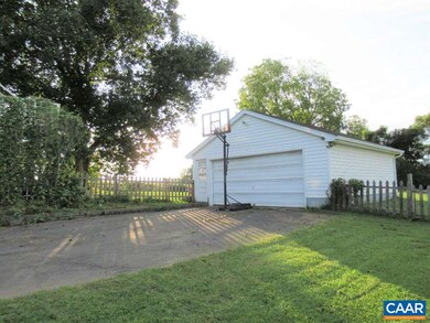 1917 Lyndhurst Rd, Waynesboro, VA 22980 - photo 3