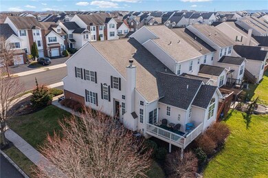 5550 Spring Ridge Dr W, Macungie, PA 18062 - photo 2