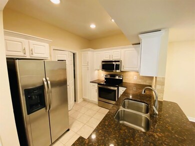 2350 Westcreek Ln unit 6206, Houston, TX 77027 - photo 3