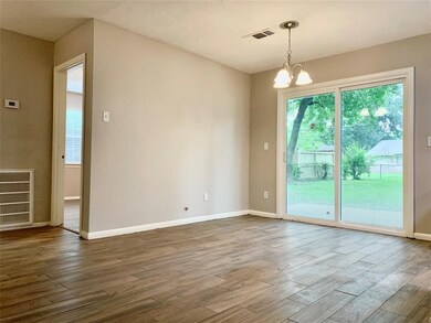 10922 Eddyrock St, Houston, TX 77089 - photo 7