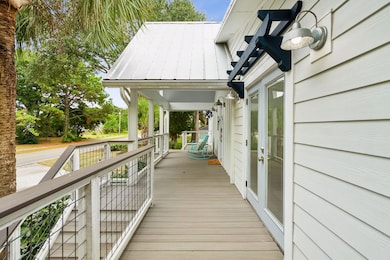 Full Front Porch