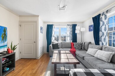 545 Page St unit 208, Stoughton, MA 02072 - photo 4